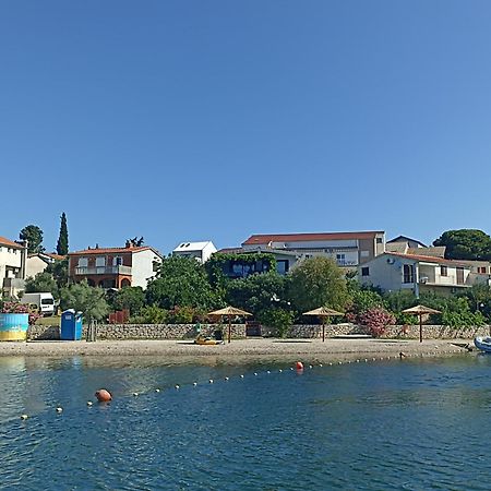 Apartments Antea & Magdalena Pirovac Exterior photo