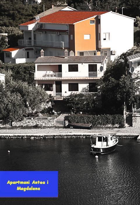 Apartments Antea & Magdalena Pirovac Exterior photo