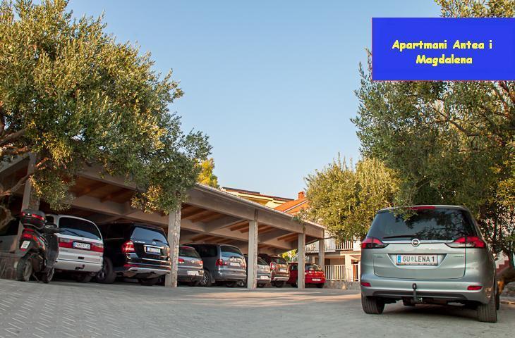 Apartments Antea & Magdalena Pirovac Exterior photo