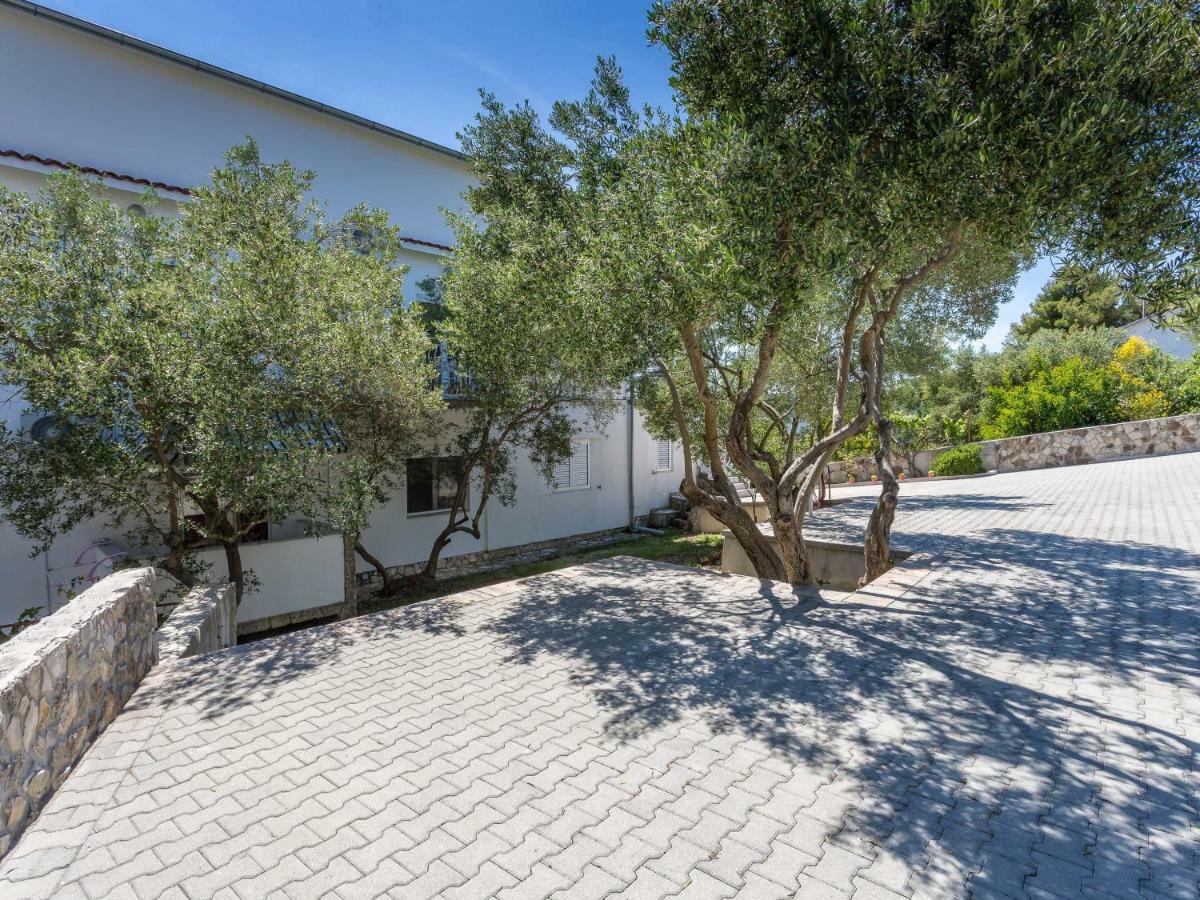 Apartments Antea & Magdalena Pirovac Exterior photo