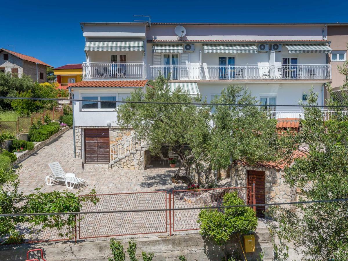 Apartments Antea & Magdalena Pirovac Exterior photo